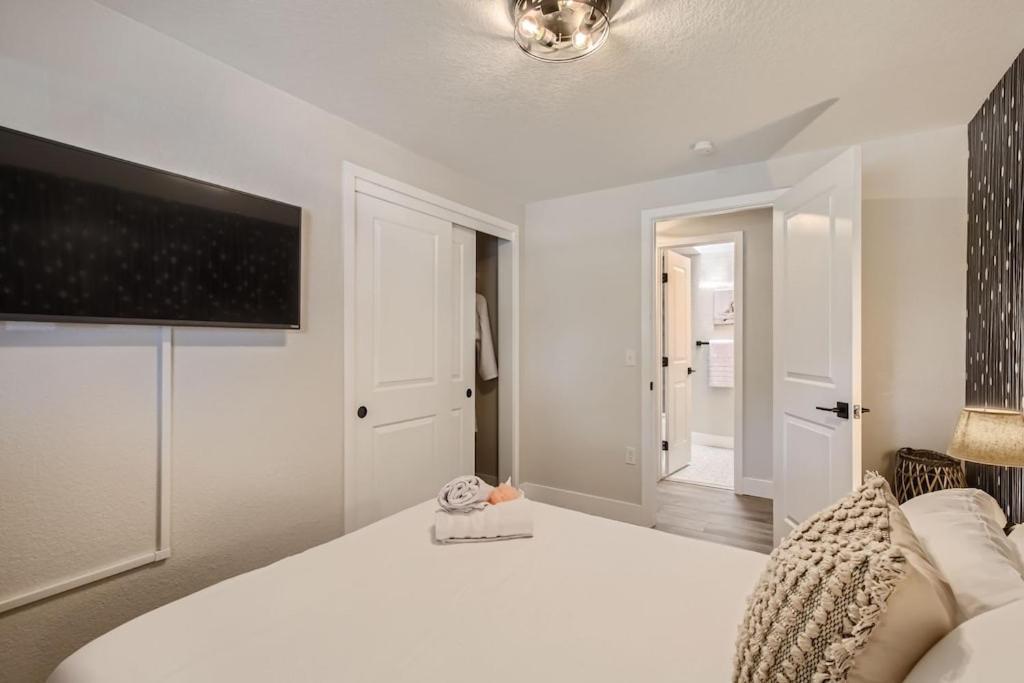 Heights Hideaway - Great Location - Game And Movie Room Westminster Luaran gambar